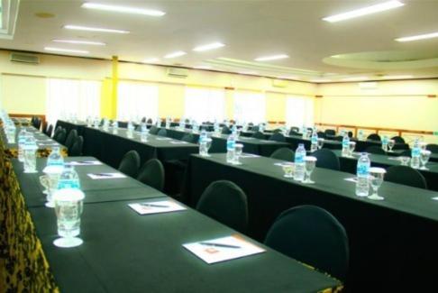Grand Prioritas Hotel Bogor Zewnętrze zdjęcie